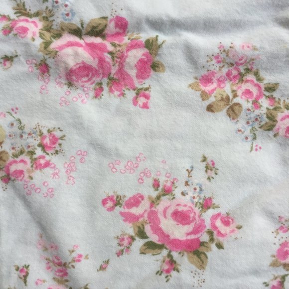 Rose Print Brushed Flannel Lounge Pants NWOT - Picture 2 of 7